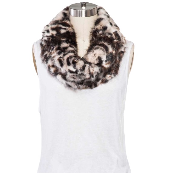 Luxury Leopard Print Faux Fur Neck Warmer Scarf - Picture 2 of 2
